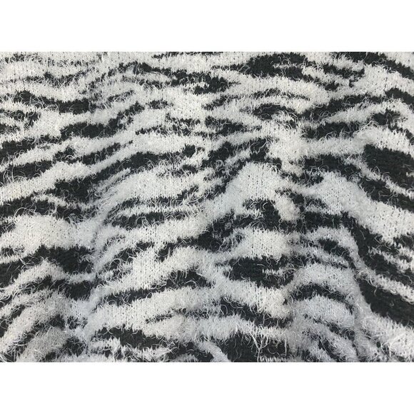 Mudd Juniors Women's White Grey Striped Long Sleeve Pullover Sweater Sz XL - Picture 3 of 7